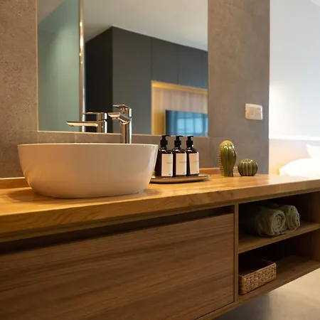 El Drago Loft: & - New Apartment Puerto de la Cruz (Tenerife)